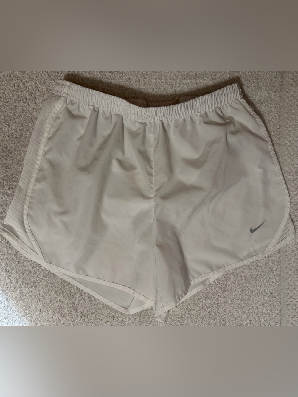 Nike Tempo Big Kids Youth Girl’s Dri-Fit Running Shorts Gym Training 848196-102